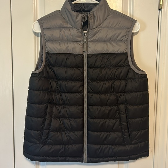 Boys XL puffer vest jacket reversible blue black - Picture 2 of 2